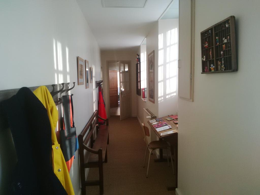 La Bonne Ecole Bed & Breakfast Les Landes-Genusson Dış mekan fotoğraf