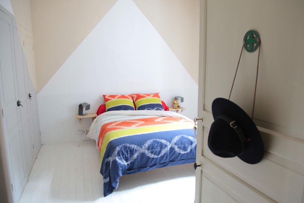 La Bonne Ecole Bed & Breakfast Les Landes-Genusson Dış mekan fotoğraf
